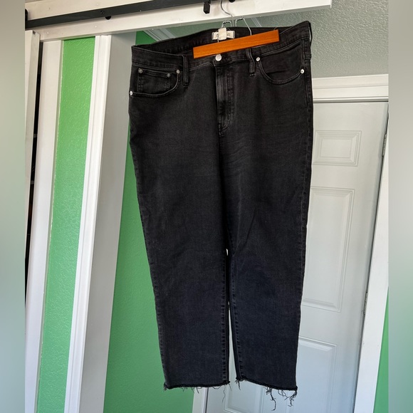 Madewell High Rise Slim Crop Boyfriend Jean - Picture 2 of 8